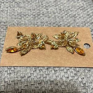 Elegant Gold Leaf Earrings